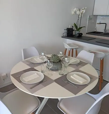 Terrasse Vue Sea View Terrace Etoile De Appartement *